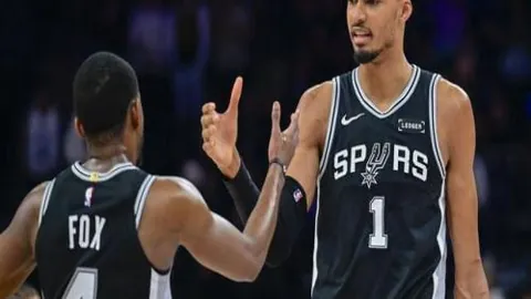 上海海港5-0横扫天津津门虎，中超第30轮盛宴瞬间盘点