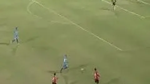 快船逆势攀升西部第六，末段对决勇士即将上演。