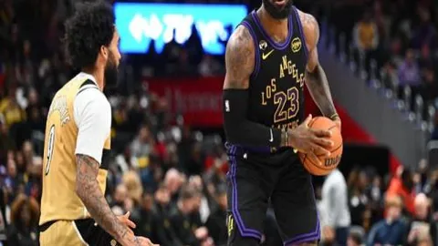 水晶宫迎战维拉前瞻：沃特金斯蓄势待发，比分预测即将揭晓